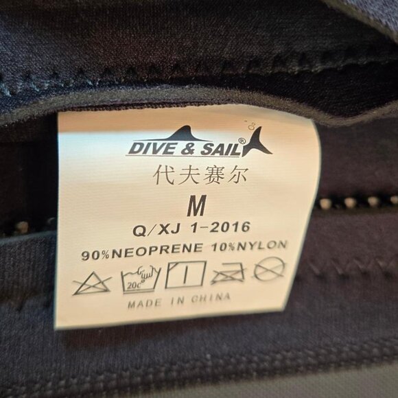 DIVE & SAIL Women's Shorty Wetsuit for Scuba or Snorkeling 2mm Sz: M Black/Gray - Picture 7 of 9